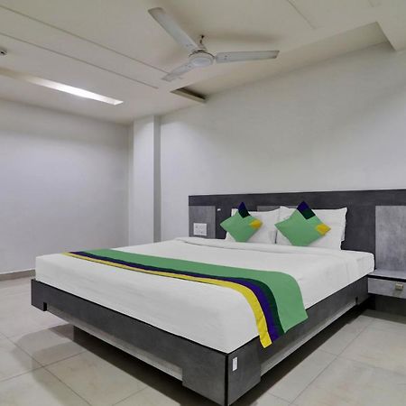 Hotel Vjr Residency By Hotelscart 하이데라바드 외부 사진